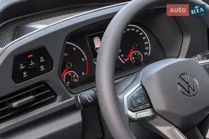 Управление без отрыва от дороги - Новый Volkswagen Caddy 4 поколение фургон