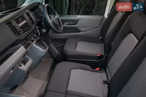 Комфортное рабочее место - Новый  Crafter 2 поколение фургон