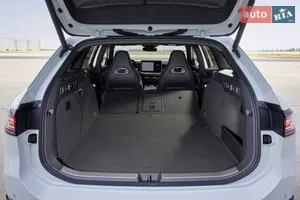 Лідер серед універсалів - Новий Volkswagen Passat B9 універсал