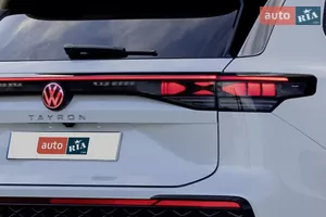 Световая панель - Новый Volkswagen Tayron 2 поколение кроссовер