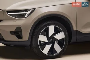 Геометрія стильних колісних дисків - Volvo EC40 1 поколение кросовер-купе