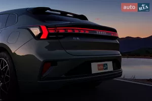 Световая линия без перерывов - Новый Zeekr 001 1 поколение (FL) кроссовер