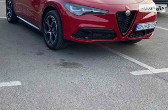 Alfa Romeo Stelvio 2023