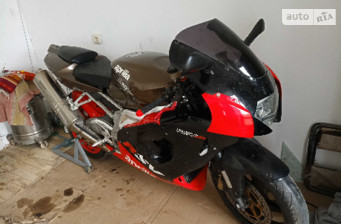 Aprilia RSV 1000 R  2003