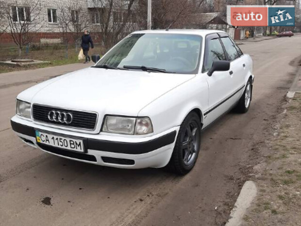 Audi 80