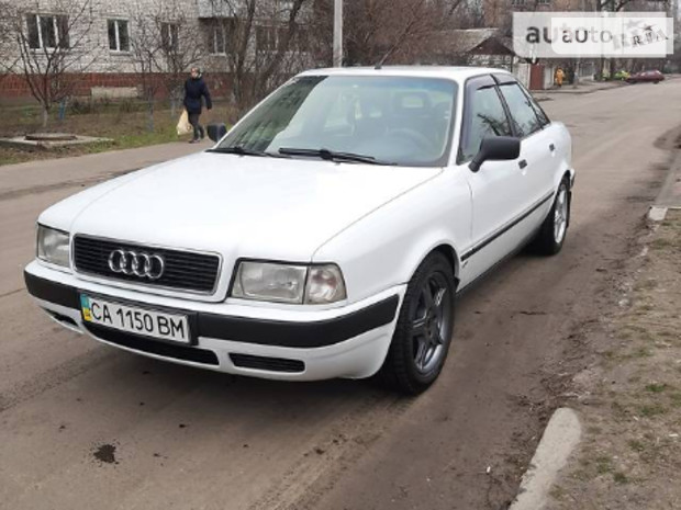 Audi 80