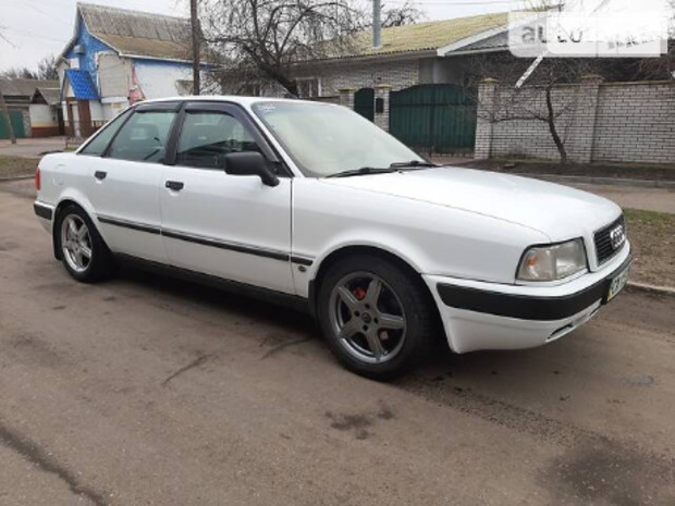 Audi 80