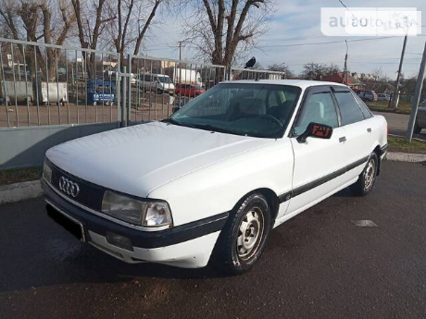 Audi 80