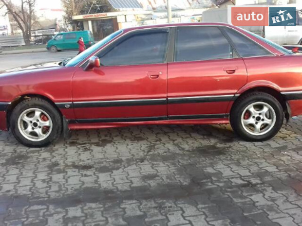 90 Audi 90