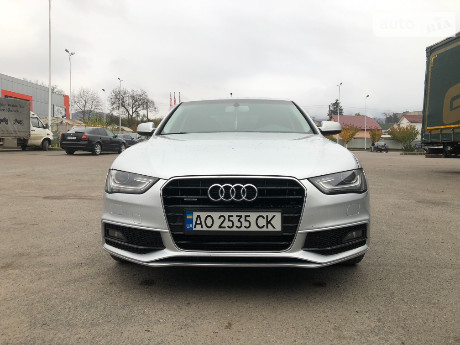 Audi A4 2014