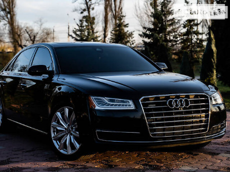 Audi A8 2016