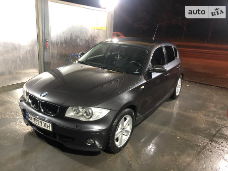 BMW 120 2005