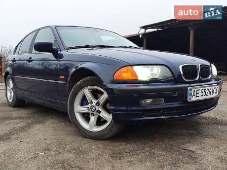 BMW 318 2000