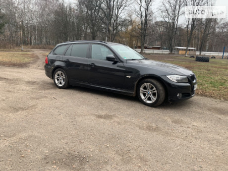 BMW 320 2010