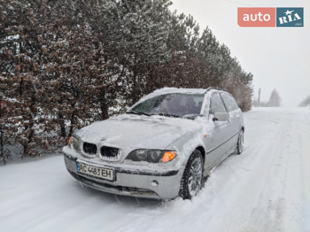 BMW 320
