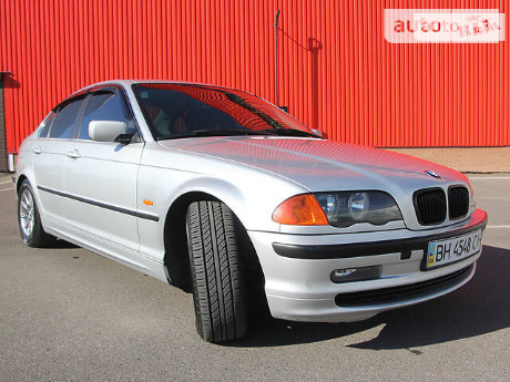 BMW 323 1999