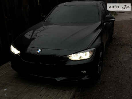 BMW 328 2012