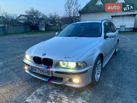 BMW 5 Series 2000