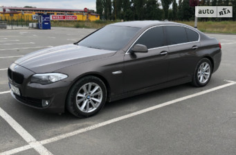 BMW 520 2011