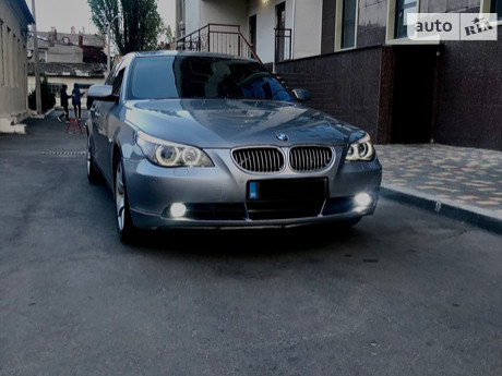 BMW 530 2005