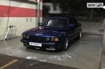 BMW 7 Series  1993