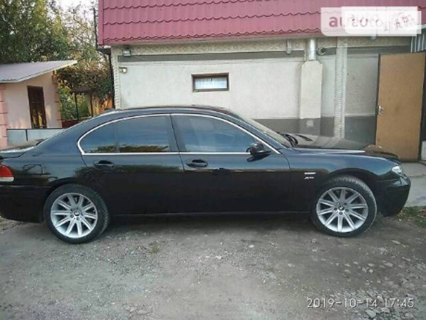 BMW 730