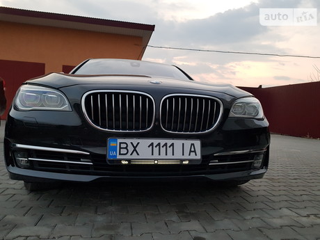 BMW 740 2013