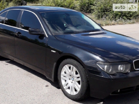 BMW 740 2003