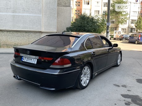 BMW 760 2003