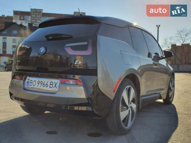 BMW I3