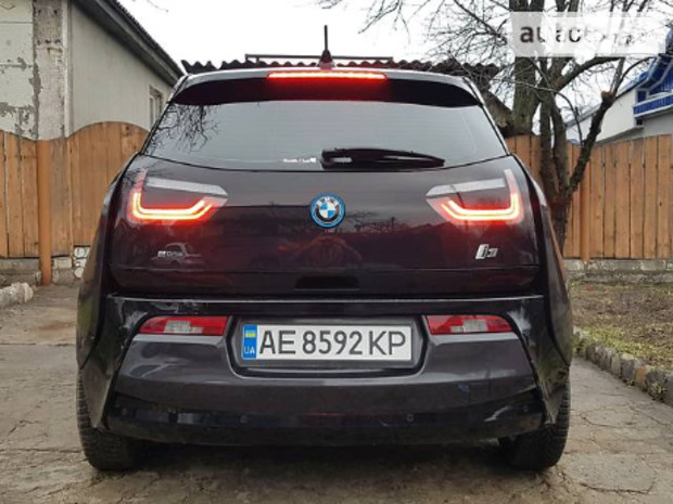 BMW I3