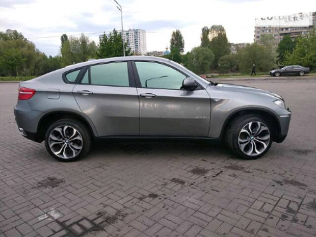 BMW X6