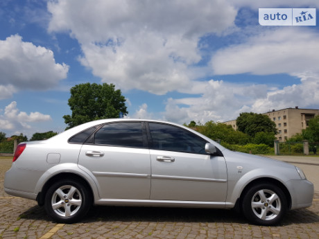 Chevrolet Lacetti 2012