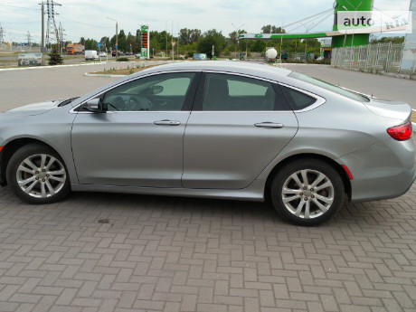 Chrysler 200 2015