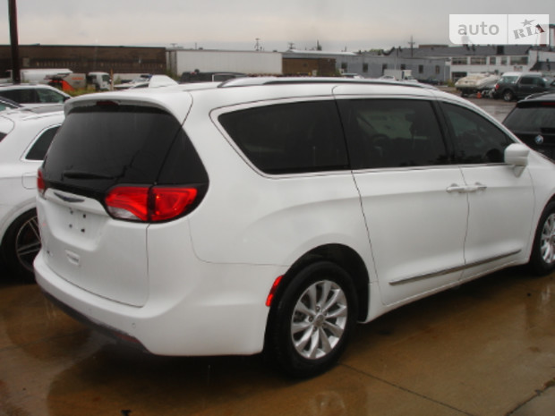 Pacifica Chrysler Pacifica