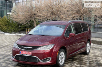 Chrysler Pacifica  2017