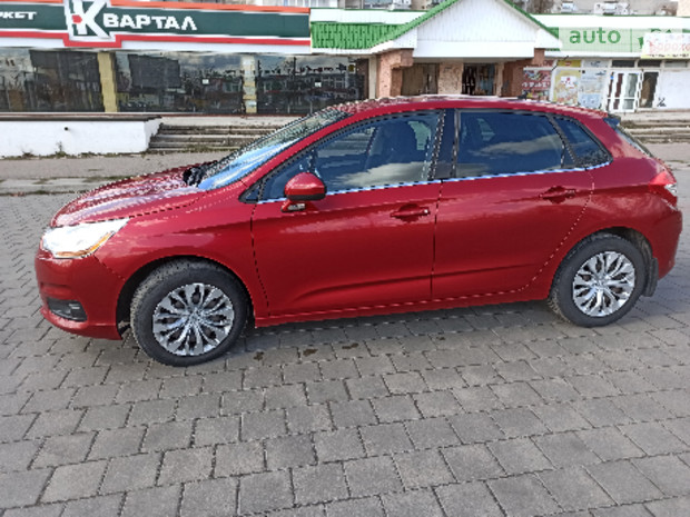 C4 Citroen C4