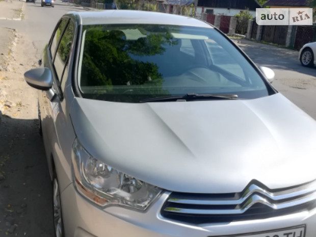 C4 Citroen C4