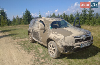 Dacia Duster 2011