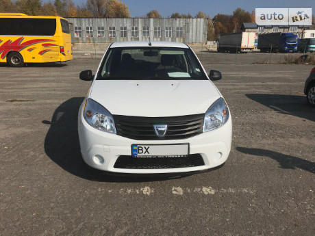 Dacia Sandero 2012