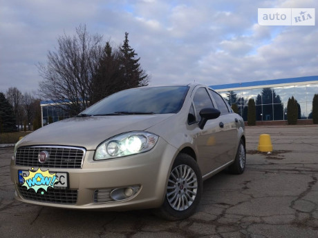 Fiat Linea 2012