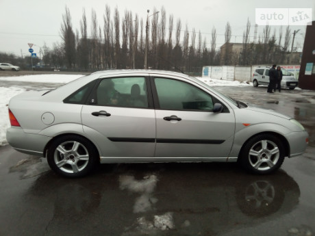 Ford Focus 2000