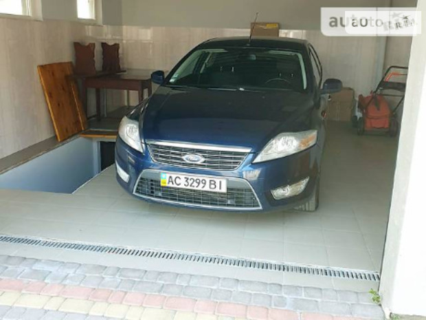 Ford Mondeo