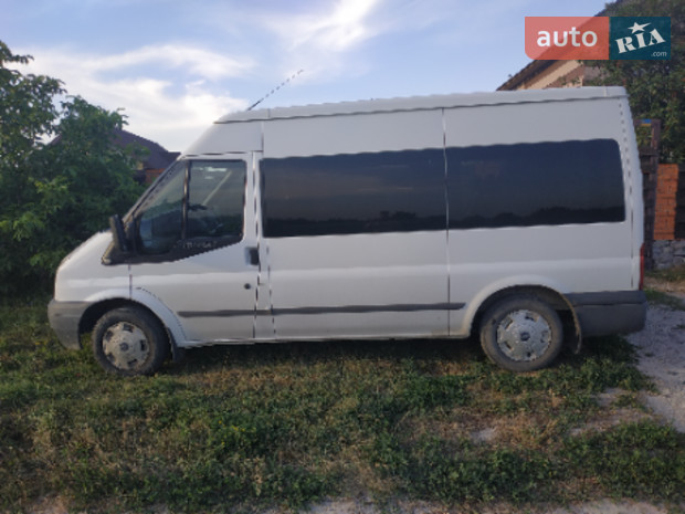 Transit пасс. Ford Transit пасс.