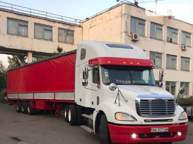 Freightliner Columbia