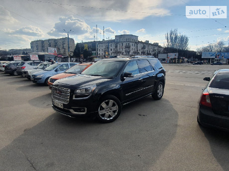 GMC Acadia 2015