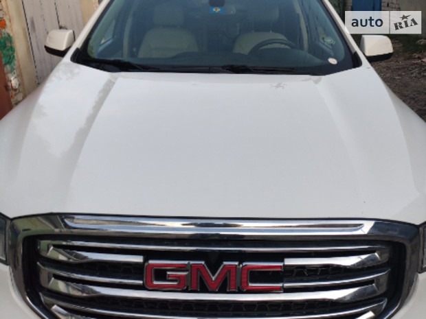 GMC Acadia