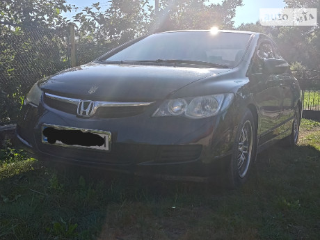 Honda Civic 4D - цены, отзывы, характеристики Civic 4D от Honda