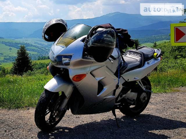 Honda VFR 800