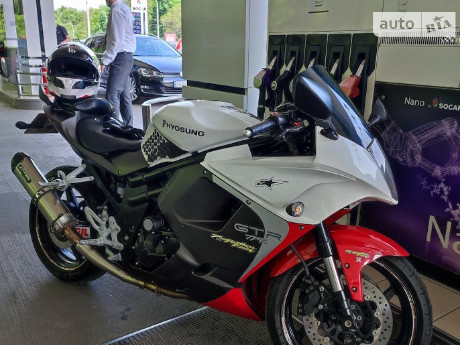 Hyosung GT 650R 2013